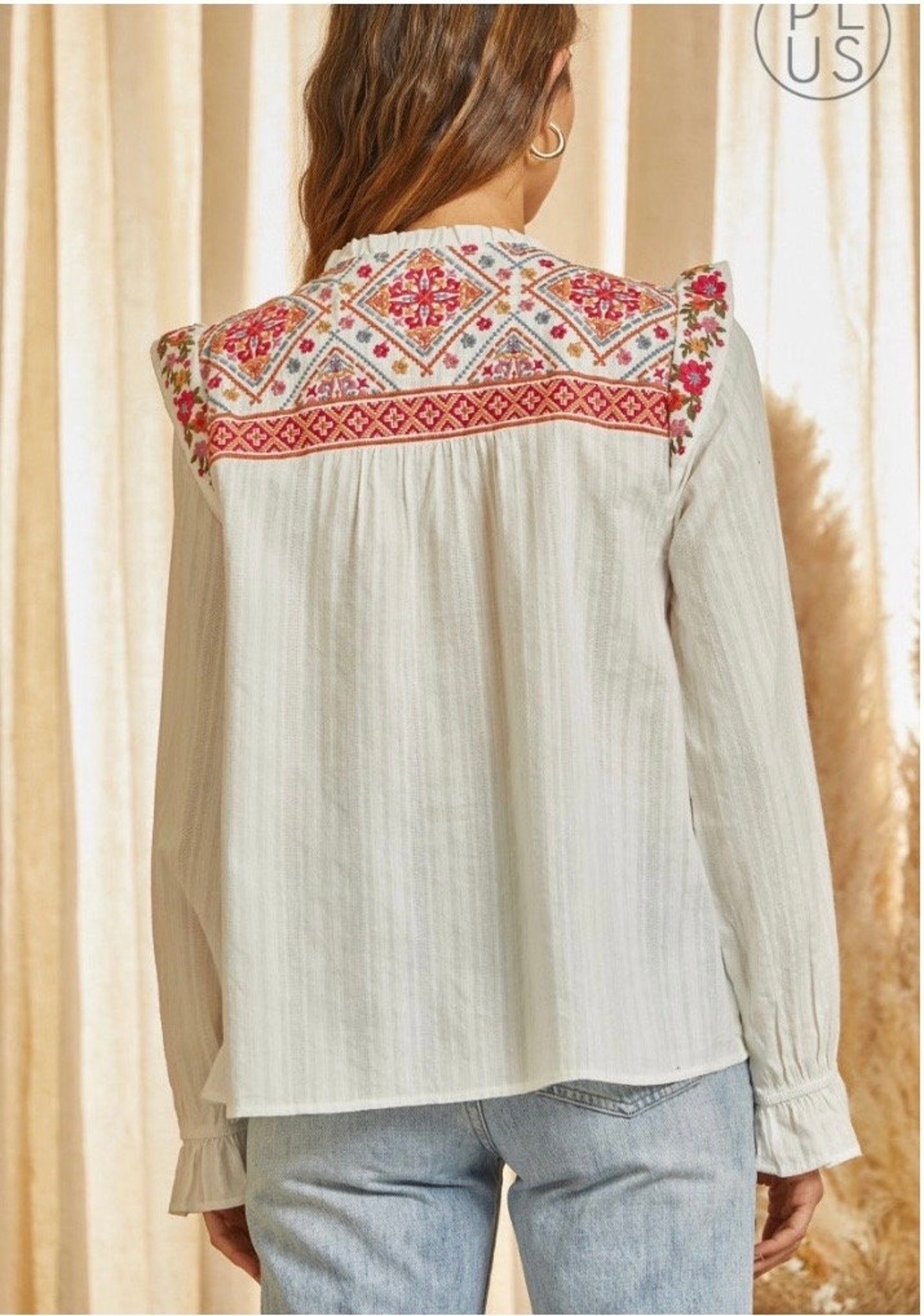 “Le savanna” hand embroidered shirt