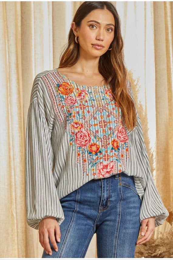 Savannah Jane embroidered top Savannah Jane embroidered top