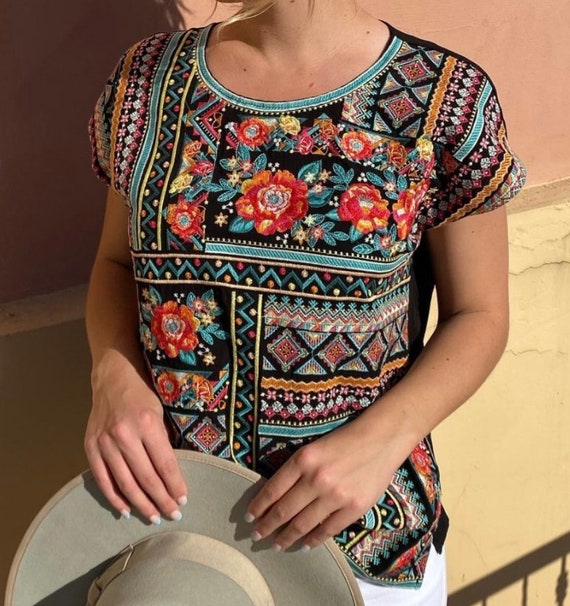 Savannah Jane Embroidered Top - Etsy