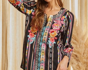 Savannah Jane embroidered top  S - 3 X