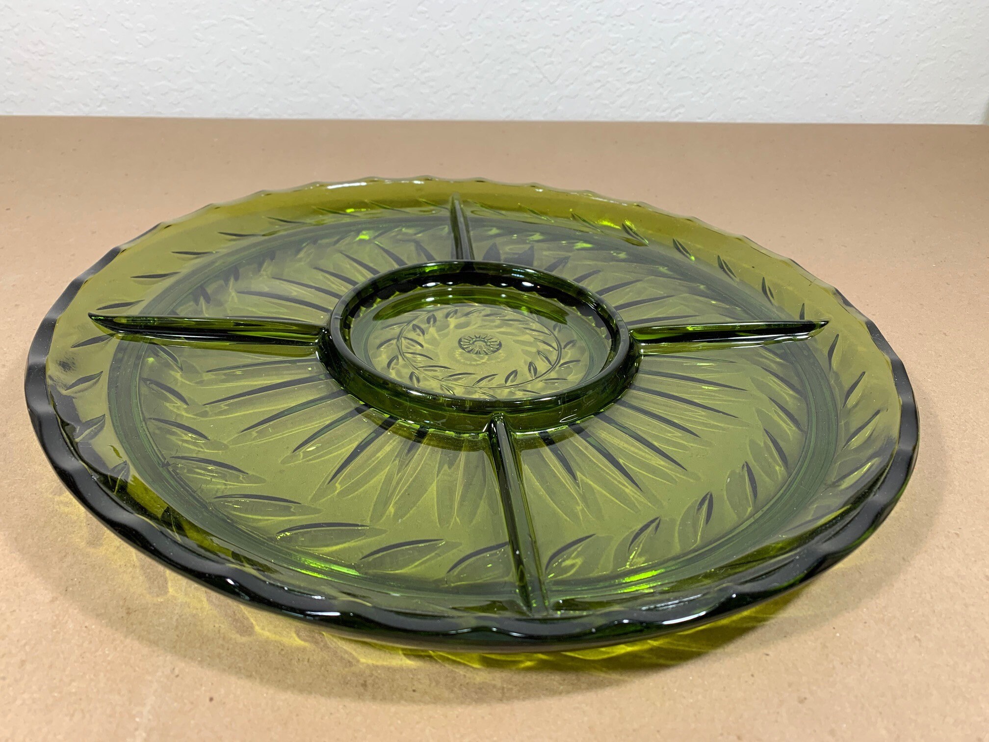 Vintage Anker Hocking 13 1/4 Grüne Glas Servierplatte | Etsy