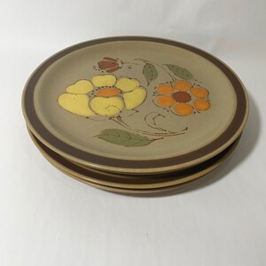 4 Vintage Granada Stoneware Dinner Plates, Made in Japan