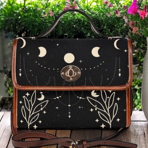 Sac cartable en toile sorcière phases de lune étoilée, sac à main bandoulière lune pour femmes mignonnes, sac à main gothique mignon avec sangle en cuir végétalien, cadeau bohème hippies