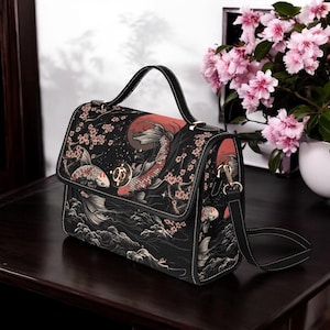 Bolso bandolera de lona con diseño de pez koi Sakura, estilo japonés Cottagecore con flores de cerezo, bonito bolso bohemio con correa de piel vegana, regalo hippie.