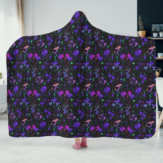 Forest witch Purple Magic mushroom Hooded Blanket, Witchy Festival blanket cloak, Cute mushroom forager green witch outdoor camping blanket