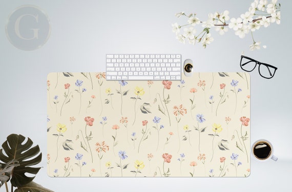 Pressed Dried Flowers Art Desk Mat, Green Witchcraft Desk Mat Decor, Extra Large Desk Mat Mouse Pad, New Job Gift, cottagecore aesthetic