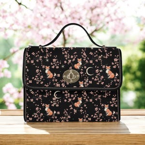 Bolso bandolera con diseño de zorro y flor de cerezo, estilo bohemio Cottagecore Sakura, bonito bolso gótico con correa de piel vegana, regalo hippie bohemio.