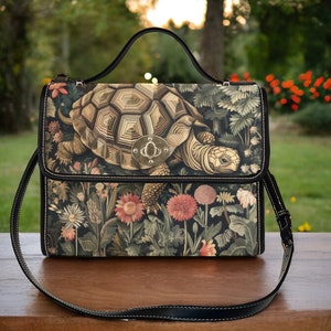 Sac cartable en toile tortue Cottagecore, sac à main bandoulière Botanical forestcore, mini sac besace gothique fantaisie avec finitions en cuir végétalien tortue bohème
