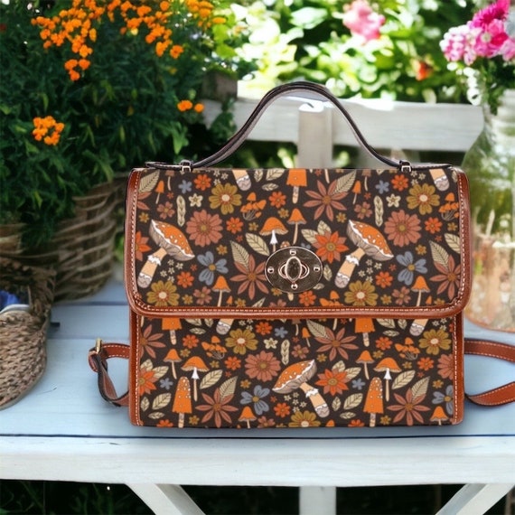 Cottagecore Hippie Daisy floral Canvas Satchel bag, Cute women boho crossed body purse, cute vegan leather strap hand bag, hippies boho gift