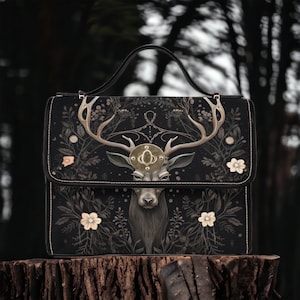 Sac cartable en toile de cerf sorcier foncé, sac à main à bandoulière forestcore botanique, sac de goth de forêt de sark de garniture en cuir Dark Witch Cottagecore Vegan