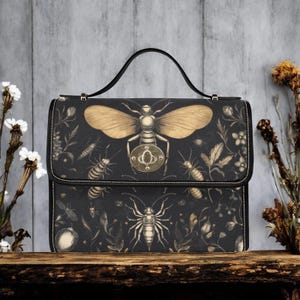 Bolso gótico con insectos, bolso de lona estilo cottagecore con diseño de bruja, bonito bolso cruzado con luna rosa para mujer, bonito bolso de mano con correa de cuero vegano, bolso gótico.