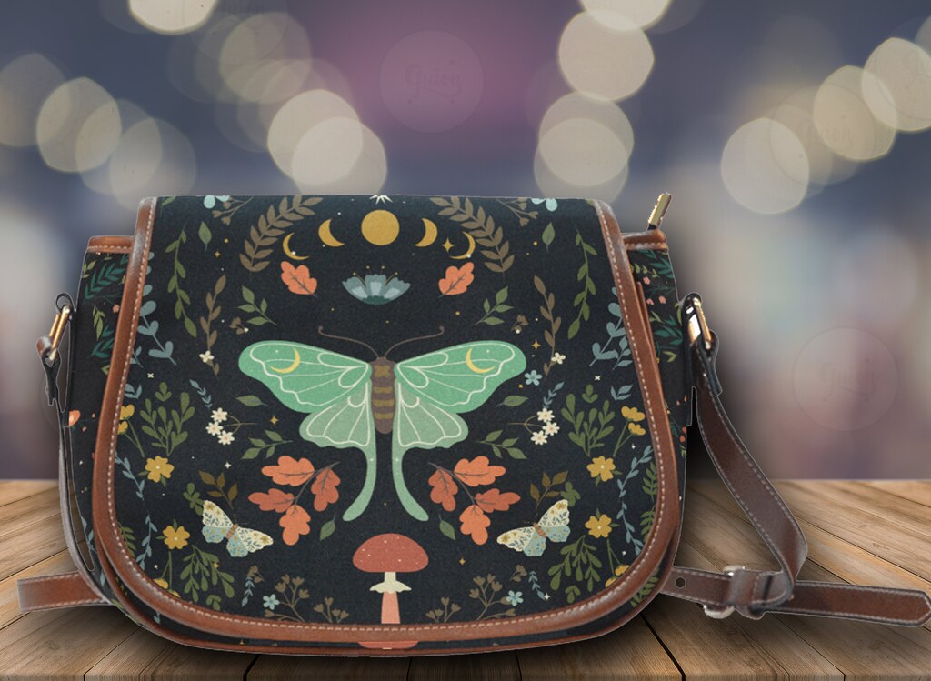 Borsa A Tracolla Con Luna E Falena – Stile Hippie Gotico, Regalo Per Strega, 39x19x8.9 Cm