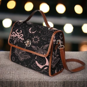 Sac cartable en toile Cottagecore moon witch, sac à main croisé en cuir végétalien noir, sac à main avec sangle en cuir végétalien Cottagecore witch