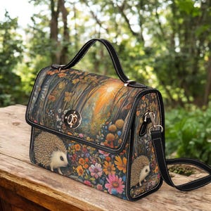 Sac cartable en toile sorcière Cottagecore hérisson, sac à main croisé champignon pour femmes mignonnes, sac à main mignon avec sangle en cuir végétalien, cadeau bohème hippies