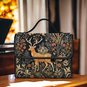 Cottagecore Natur Wald Canvas Umhängetasche, niedliche Frauen Pilz Hirsch Crossbody Geldbörse, niedliche Pu-Leder-Handtasche, Hippies Boho Geschenk