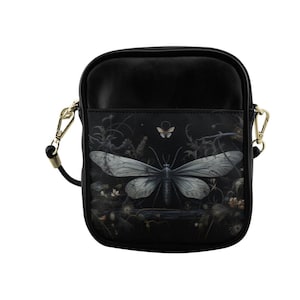 Bolso bandolera de piel de polilla oscura, bolso bandolera de piel de estilo cottagecore, bolso cruzado gótico, bolso de hombro estilo bohemio de estilo cottagecore, regalo de ropa urbana gótica