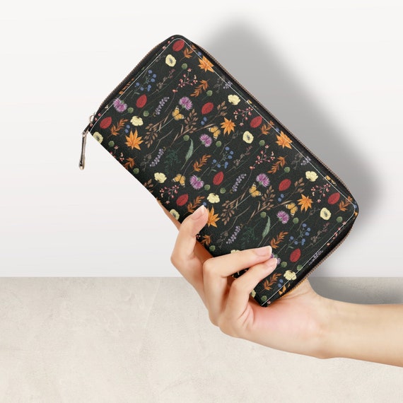 Cottagecore Wildflower Wallet, Cottagecore Witchy Wallet, Witchy Herbs Wallet, Dark Academia Wallet , Witchy Purse Kitchen Witch Herbs