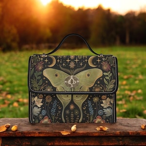 Boho Luna Moth Forest Canvas Umhängetasche, Cottagecore verträumte Schmetterling Crossbody Handtasche, Vegan Lederhandtasche Goth Tasche, Hippies boho Geschenk