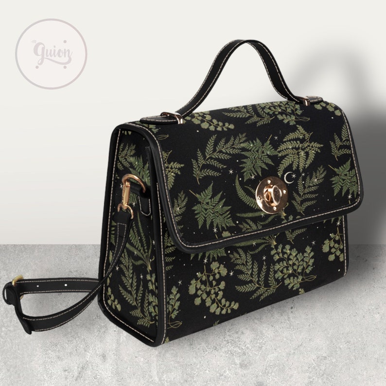 Bolso Boho Fern forest Black Canvas Satchel, bolso bandolera verde Moon, linda correa de cuero vegano Dark Cottagecore bolso con correa ajustable imagen 4