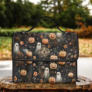 Cartable en toile d'Halloween citrouilles et fantômes, sac à main citrouille foncé Academia, sac à poignée supérieure, sac Witchcore, sac hippie bohème gothique fantômes