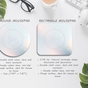 Pu&ograve; includere: Due tappetini per mouse, uno rotondo e uno rettangolare, con un motivo geometrico in tonalit&agrave; di blu e bianco. Il tappetino per mouse rotondo ha un diametro di 7,87 pollici. Il tappetino per mouse rettangolare pesa 3,99 once.