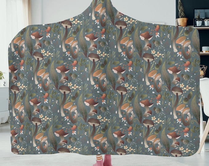 Green Cottagecore Floral Mushroom Forest Hooded Blanket, Green witch mushroom Fern festival cloak blanket, camping mushroom blanket gift