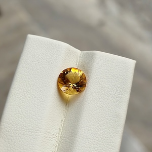 8mm natural yellow zircon, 1.75cts natural faceted round cut yellow zircon, golden yellow stone, yellow zircon loose for jewelry