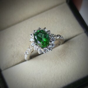 Emerald ring/ oval cut emerald ring/ 925 sterling silver ring/ may birthstone ring/ promise ring/ proposal ring/ birthday gift for her