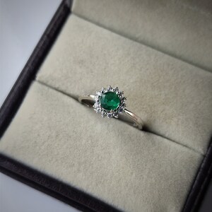 Emerald ring/ round cut emerald ring/ 925 sterling silver ring/ may birthstone ring/ promise ring/ proposal ring/ birthday gift for her
