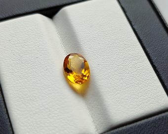 Lab grown Yellow Sapphire Oval/ 8×6mm Yellow Sapphire gemstone/ Oval cut yellow sapphire 1.30cts loose for jewelry