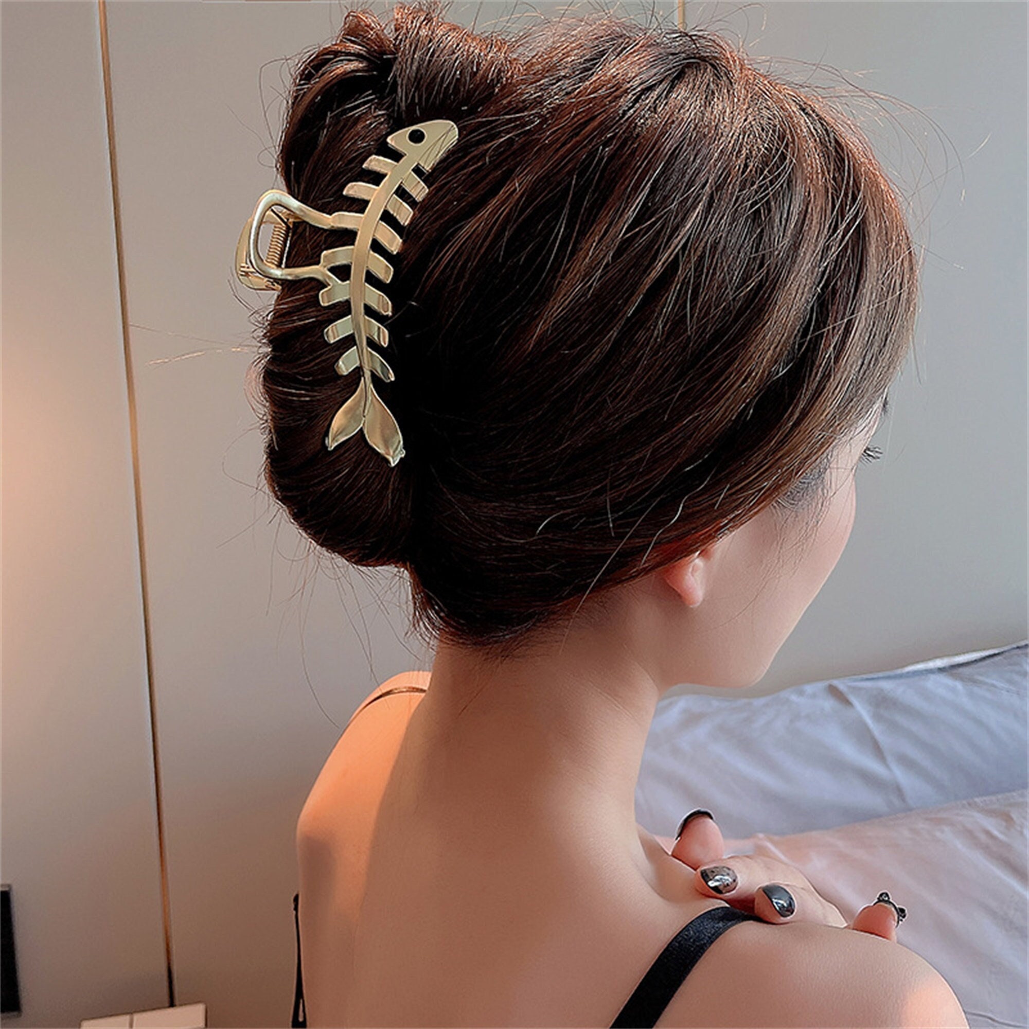 Buy Fish Bone Metal Hair Claws Large Pearl Fish Tail Hair Clips Online in India - Etsy Buy Fish Bone Metal Hair Claws Large Pearl Fish Tail Hair Clips Online in India - Etsy