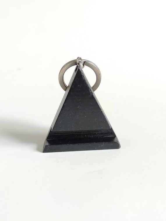 Keychain phone shop holder