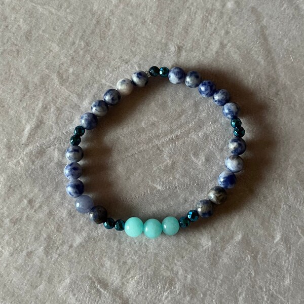 Blue Jasper; Blue Quartzite & Blue Coated Haematite Stretch Bracelet