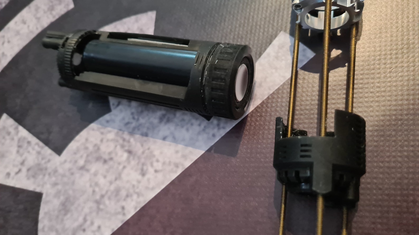 Chassis for Roman Props Flashgun 5 / Graflex Replicas .STL Etsy