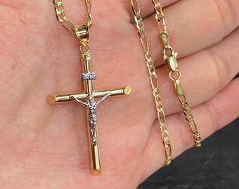 14K Yellow Gold Sweet 15 Quinceanera Key Charm Pendant with 1.2mm Singapore Chain Necklace 14K Yellow Gold Sweet 15 Quinceanera Key Charm Pendant with 1.2mm Singapore Chain Necklace