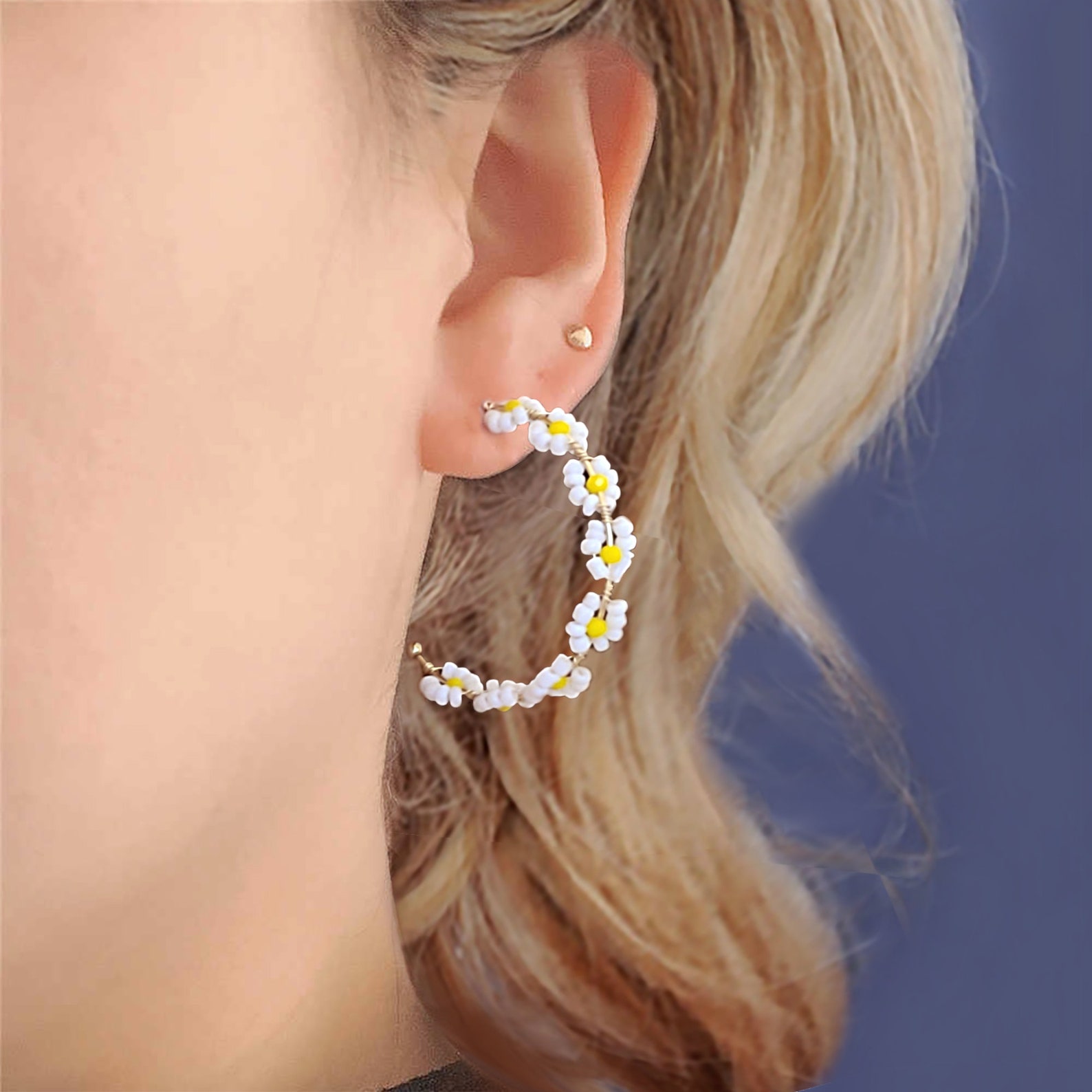 Daisy Hoop Earrings Beaded Flower Hoop Earrings Beaded Daisy Etsy