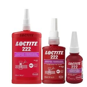 Könnte beinhalten: Drei Flaschen roten Loctite 222 Gewindeschutz in verschiedenen Größen. Die Flaschen sind mit dem Produktnamen, der Größe und den Gebrauchsanweisungen beschriftet. Die Flaschen sind alle rot mit weißen Kappen und Etiketten.