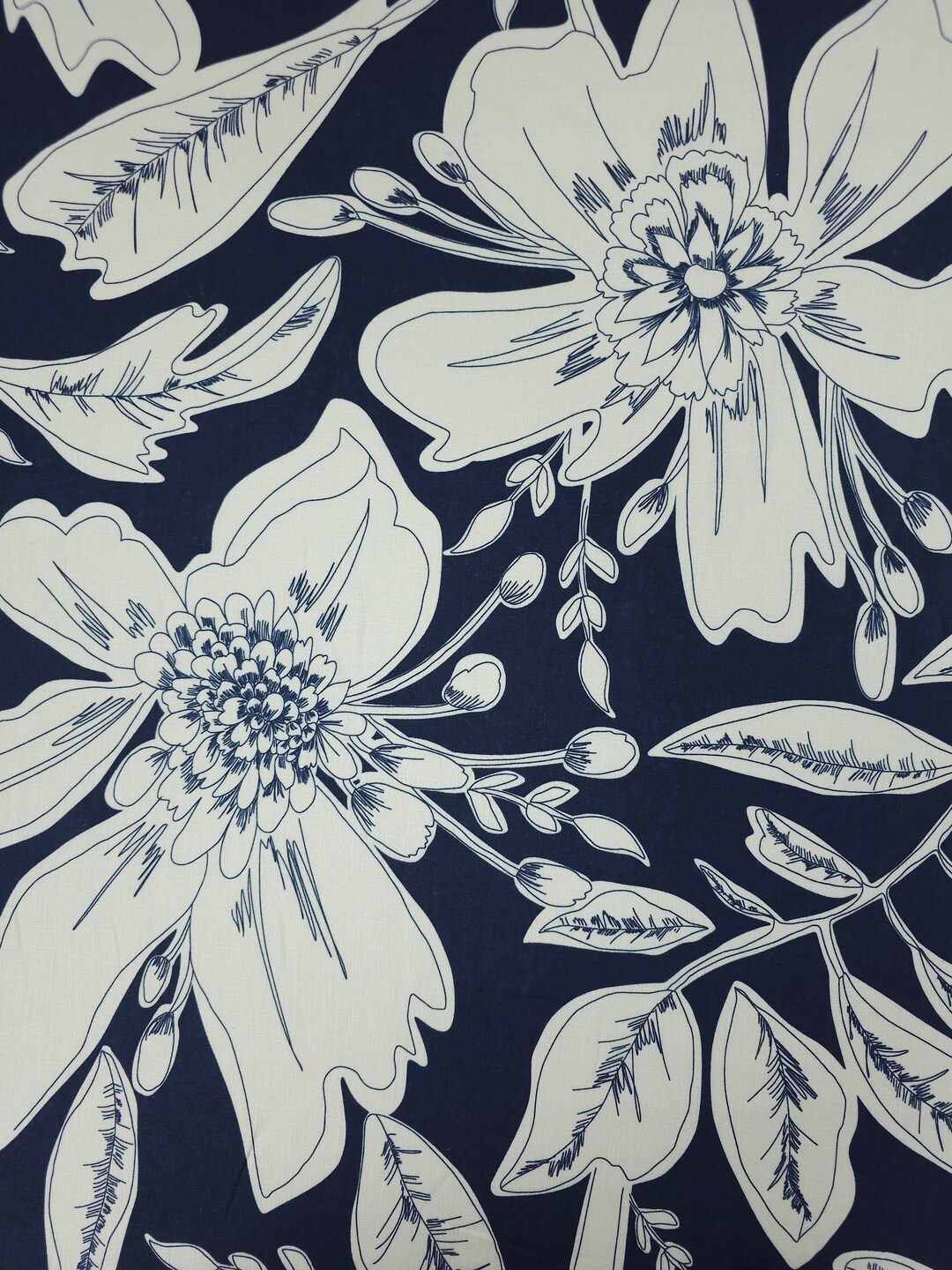 Navy/ivory Large Floral 100% Linen *DEFECT* - Etsy