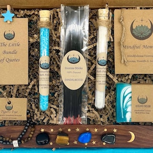 Complete Wellness Spa Gift Box - Dreamcatcher, Mindfulness, Self care, Incense, Healing  Crystals, Relaxation, Tigers Eye Magnetic Bracelet.