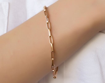 14K Gold Paperclip Bracelet, Solid Gold Chain Bracelet, Dainty Chain, In Trend Chain Bracelet in Gold, Bold Link Bracelet, Gift For Her