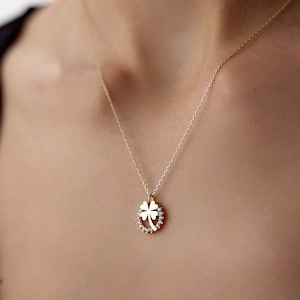 14k Solid Gold Czterolistna Koniczyna Wisiorek, Naszyjnik Na Szczęście, Delikatny Zawieszka Koniczyny, Delikatny Naszyjnik Koniczyny Liściastej, Prezent Na Dzień Matki