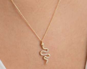 Serpiente de oro macizo, joyería de serpientes, colgante de serpientes, collar de serpientes, collar mínimo, colgante de serpientes, joyería hecha a mano, regalo para ella