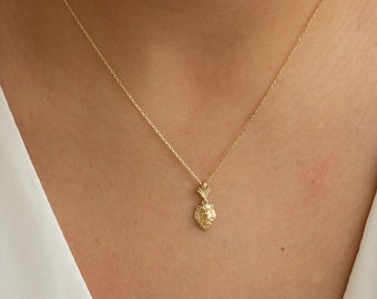 Collana leone in oro, ciondolo leone in oro 14k, ciondolo leone in oro giallo, gioielli leone in oro rosa, gioielli leone in oro bianco, ciondolo testa di leone