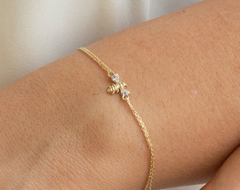 14k Yellow Solid Gold Bee Bracelet, Stylish Bracelet, Chain Bracelet, Animal Bracelet, Bridesmaid Gift, Graduation Gift, Valentines day Gift