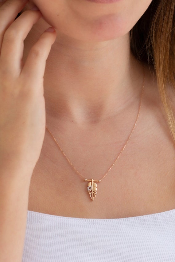 Feather Necklace, 14k Solid Gold Layered Feather Pendant, Freedom Symbol Charm, Native Lovers Present, Bohemian Look, Tiny Leaf Pendant
