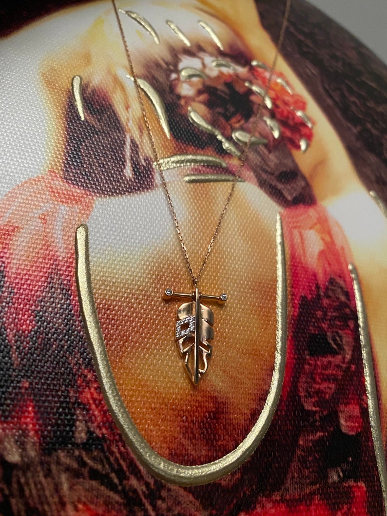 Feather Necklace, 14k Solid Gold Layered Feather Pendant, Freedom Symbol Charm, Native Lovers Present, Bohemian Look, Tiny Leaf Pendant