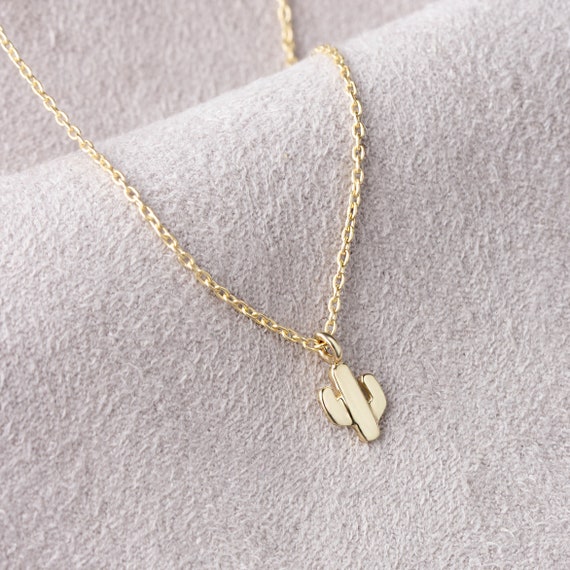 Cactus Necklace Gold Live Cactus Pendant Saguaro Necklace Tiny Minimal Cactus Saguaro Pendant Gold Cactus Charm Mothers Day Gift Etsy Canada