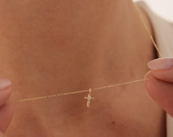 14k Gold Cross Necklace, Cross Necklace, Religious Cross Pendant, Tiny Cross Necklace,Small Cross Necklace,Jesus Necklace,Christian Necklace