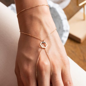 Gold Slave Bracelet, Finger Bracelet, Gold Hand Chain, Ring Bracelet Chain, Minimalist Sahmeran, Hammered Ring, Solid Gold Bracelet