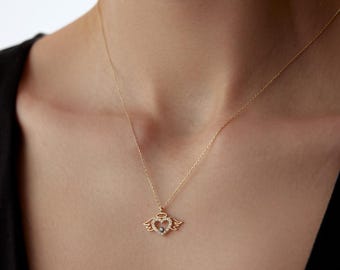 Collana con cuore d'angelo in oro 14 carati, ciondolo a forma di cuore in oro con ali d'angelo, gioiello da donna, regalo commemorativo, collana con angelo custode, regalo per la mamma